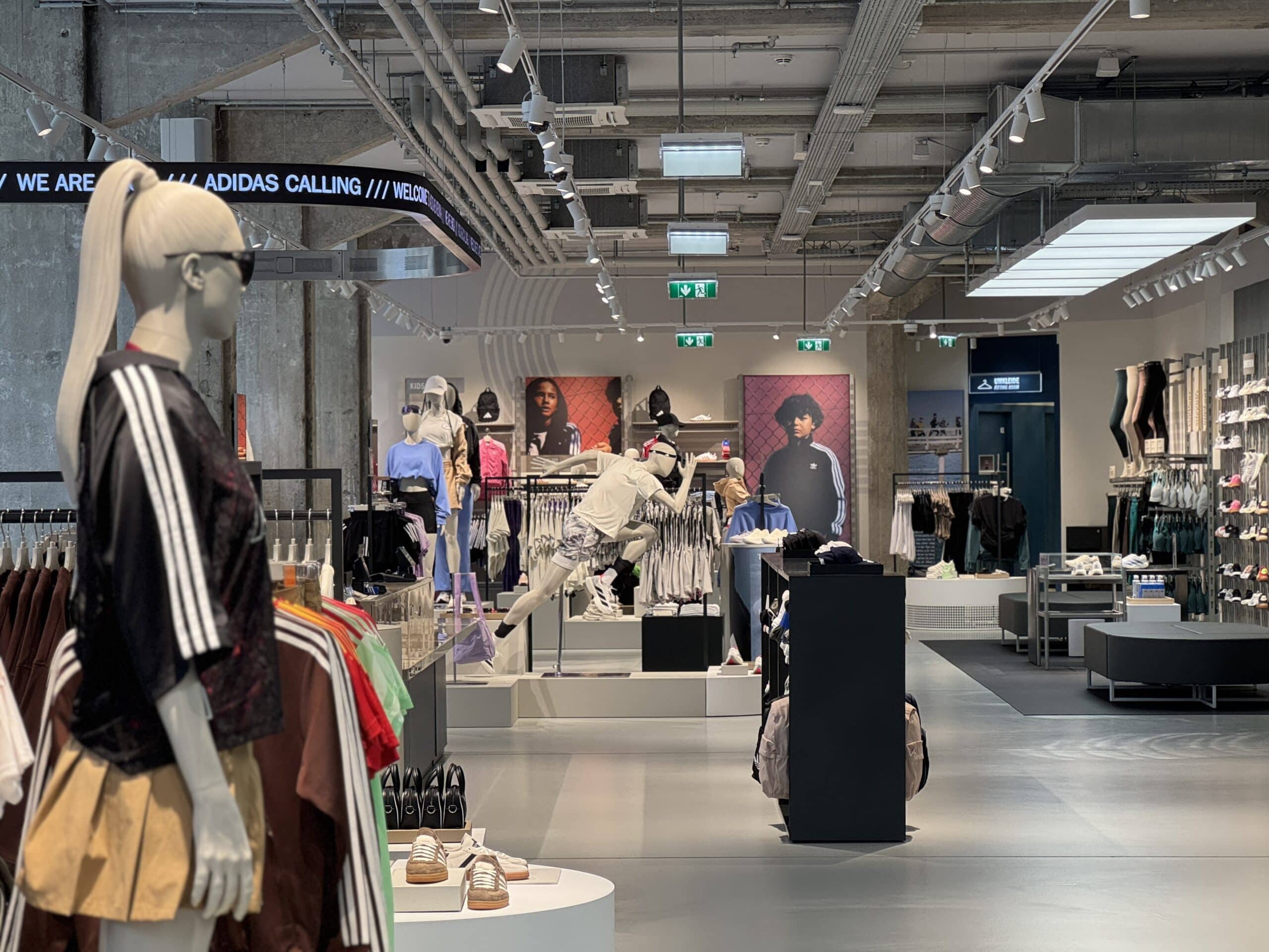 Adidas Store in Wien - Ladenumbau durch Infracom360