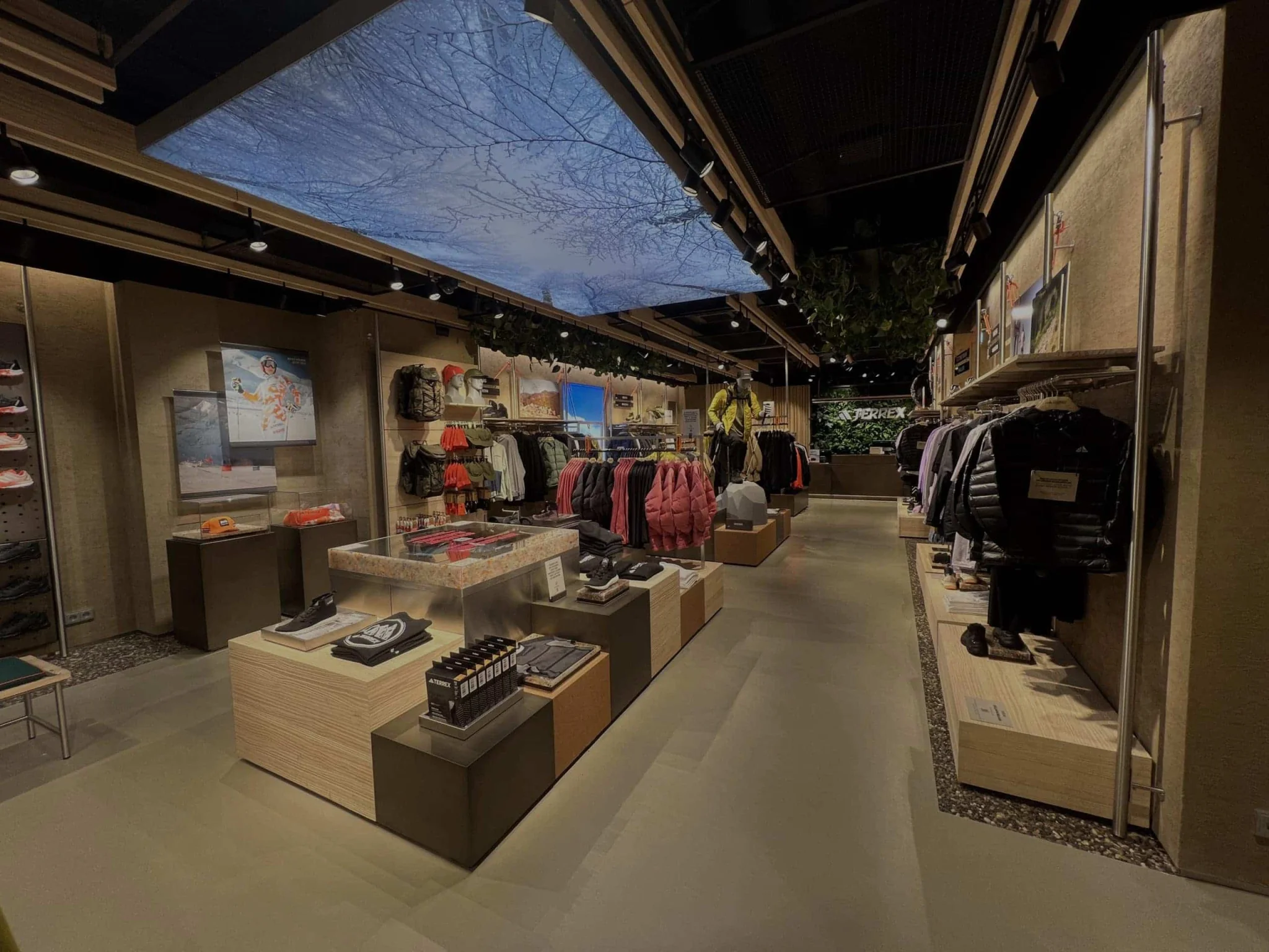 Shopgestaltung | Ladenbau - Infracom360